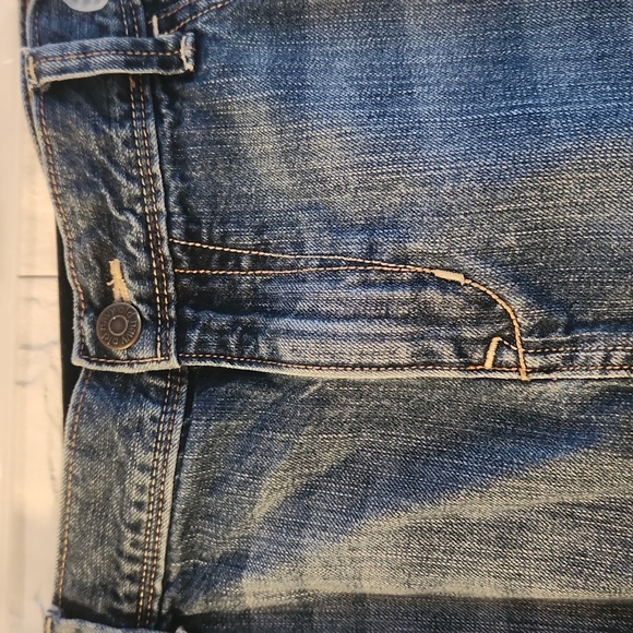 Old Navy Distressed Plus  Size Denim Mini Skirt - Picture 4 of 7